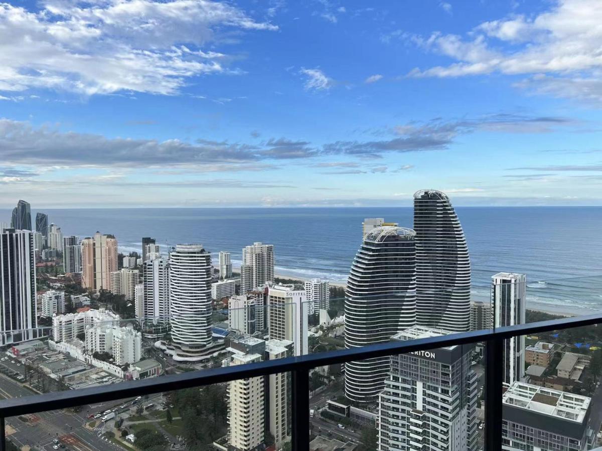 2 Bedroom Luxurious Family Apartment On 40Th Floor With Amazing Ocean Coastline Broadbeach Gold Coast Gc40 Buitenkant foto