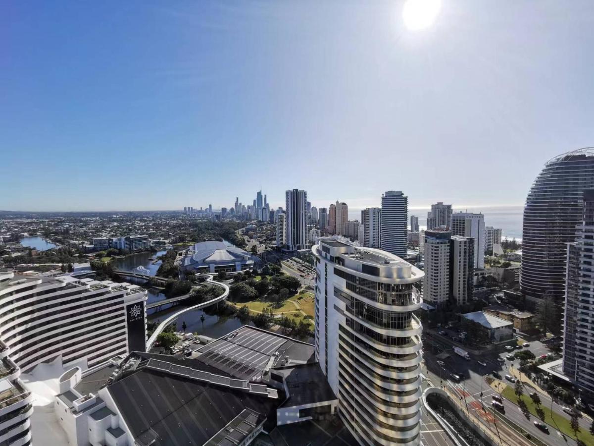 2 Bedroom Luxurious Family Apartment On 40Th Floor With Amazing Ocean Coastline Broadbeach Gold Coast Gc40 Buitenkant foto