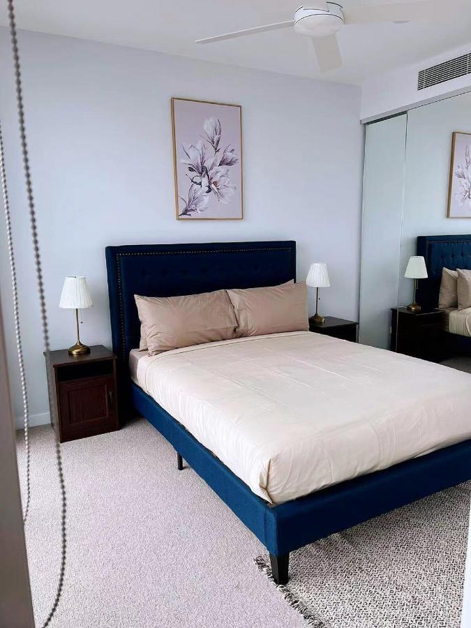2 Bedroom Luxurious Family Apartment On 40Th Floor With Amazing Ocean Coastline Broadbeach Gold Coast Gc40 Buitenkant foto