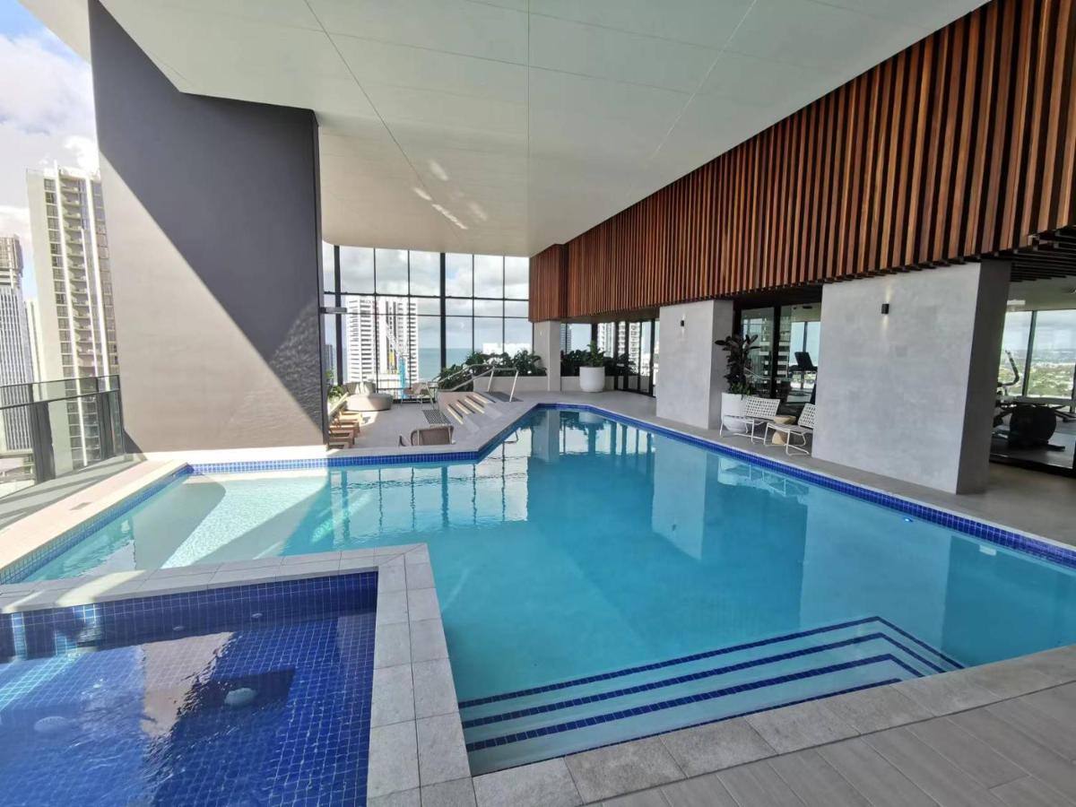 2 Bedroom Luxurious Family Apartment On 40Th Floor With Amazing Ocean Coastline Broadbeach Gold Coast Gc40 Buitenkant foto